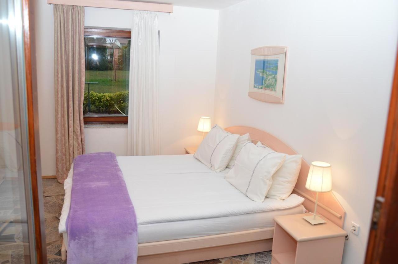 Nova Vas  Apartments Agata المظهر الخارجي الصورة